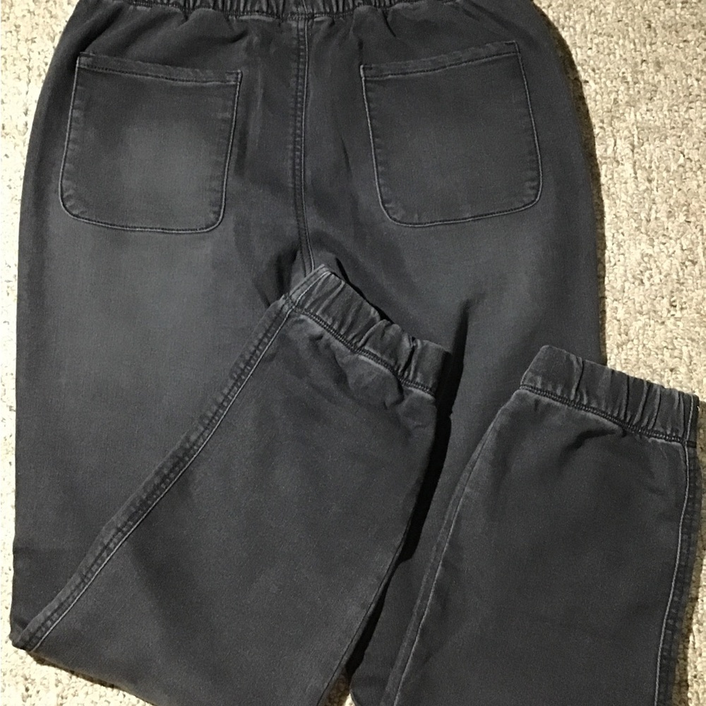 Girls size 18 Arizona jean company pull on black denim jeans - Picture 5 of 5